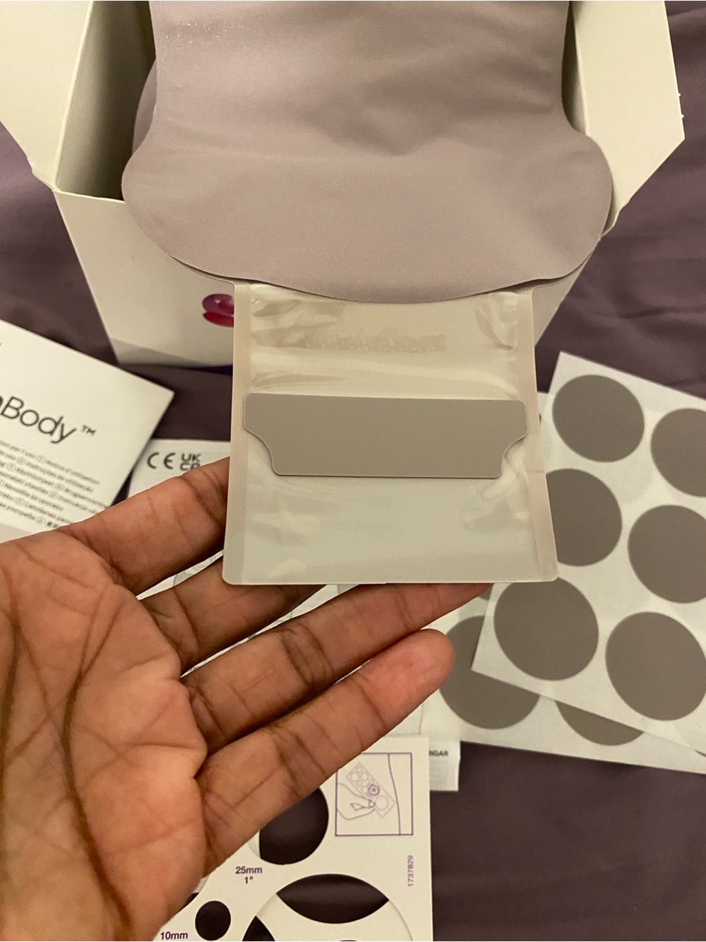 EsteemBody by - ConVaTec Ostomy Pouches (10 to a Box) - Picture 9 of 9